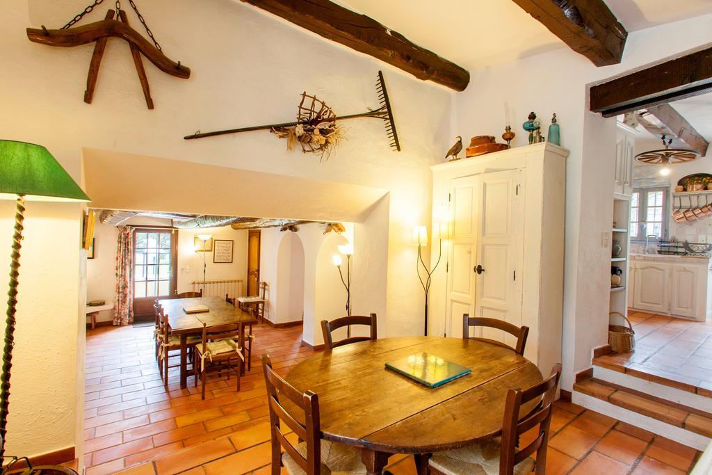 Domaine De La Provenc'Ane Βίλα Salernes Εξωτερικό φωτογραφία